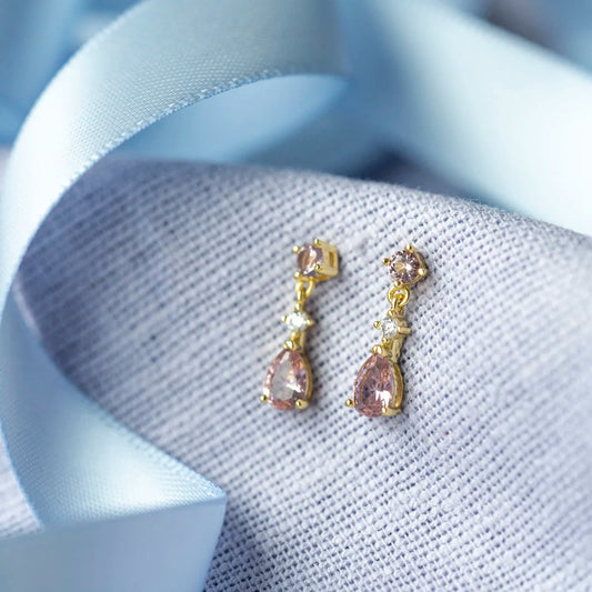 Øredobber i sølv med zirkonia, morganitt - Bjerveur.noØredobber i sølv med zirkonia, morganitt