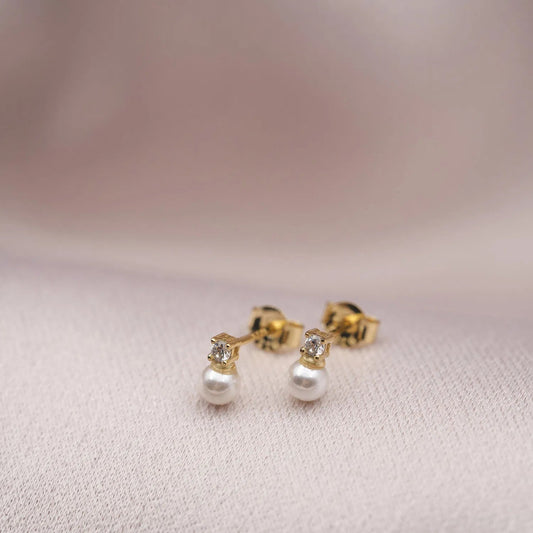 Øredobber i sølv med zirkonia og perle - Bjerveur.noØredobber i sølv med zirkonia og perle