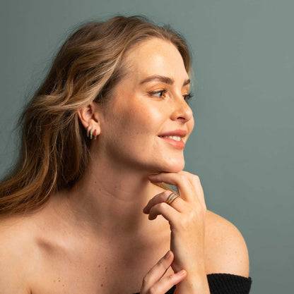 Øreringer i gull med safir 24250032 - 26 - Bjerveur.noØreringer i gull med safir 24250032 - 26