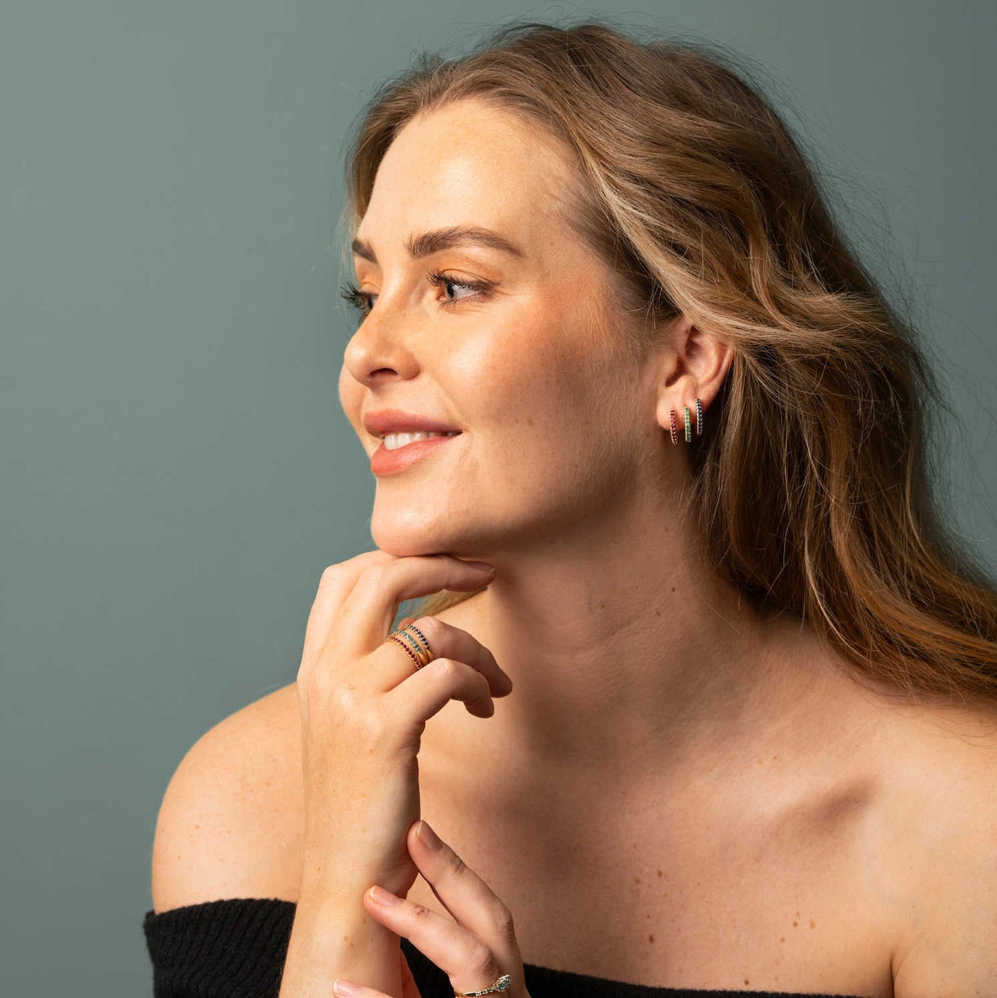 Øreringer i gull med smaragd 24250032 - 34 - Bjerveur.noØreringer i gull med smaragd 24250032 - 34