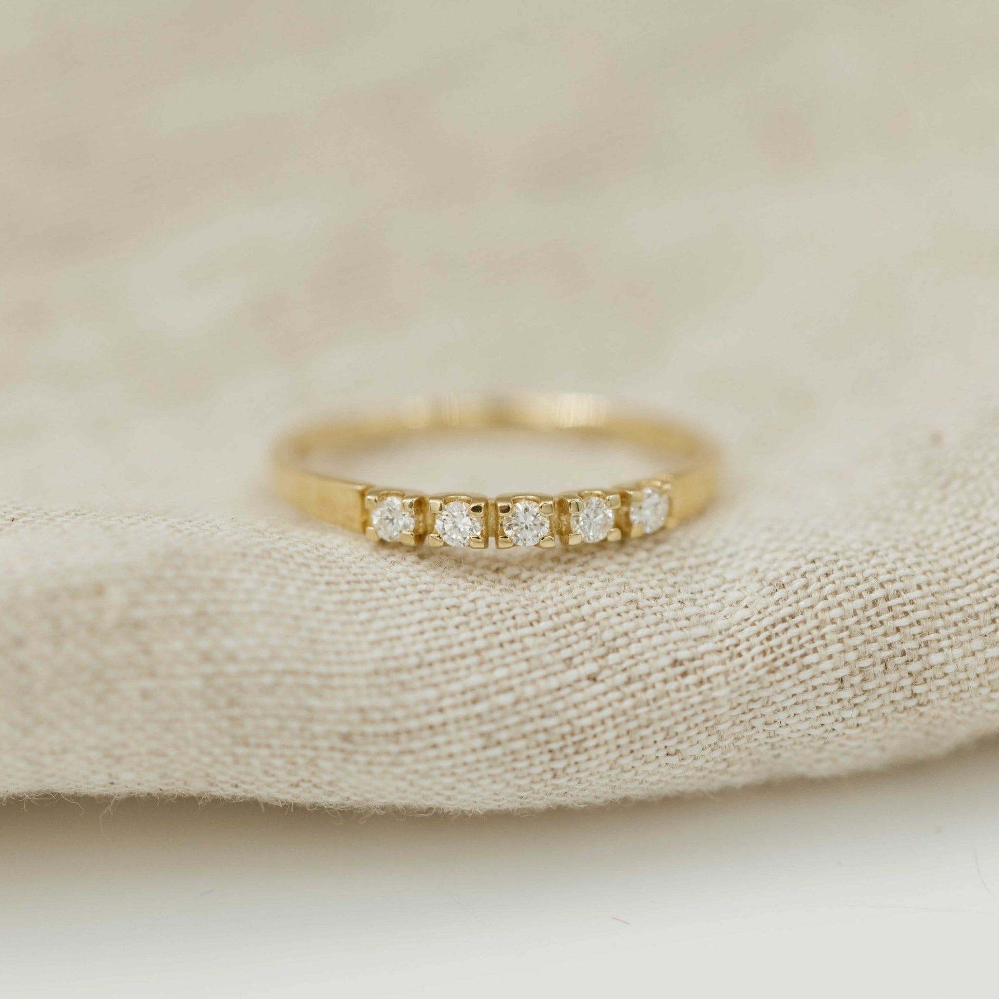 Ring i gull med diamant 0,15 ct WSI 2216162 - Bjerveur.noRing i gull med diamant 0,15 ct WSI 2216162