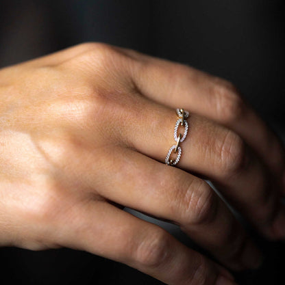 RING I GULL MED DIAMANT 0,20 CT WSI 22150027 - Bjerveur.noRING I GULL MED DIAMANT 0,20 CT WSI 22150027