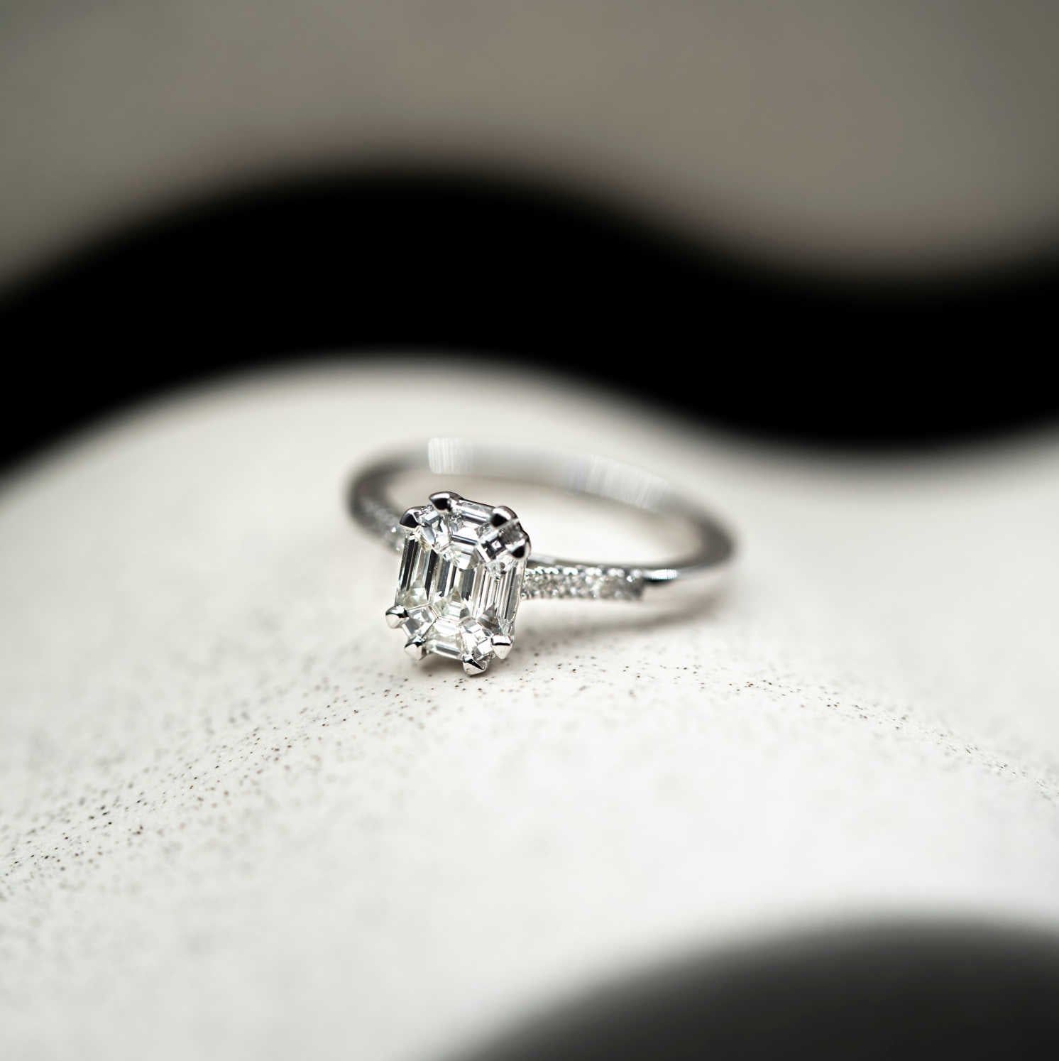 RING I GULL MED DIAMANT 0,60 CT TWVS 12150026 - Bjerveur.noRING I GULL MED DIAMANT 0,60 CT TWVS 12150026