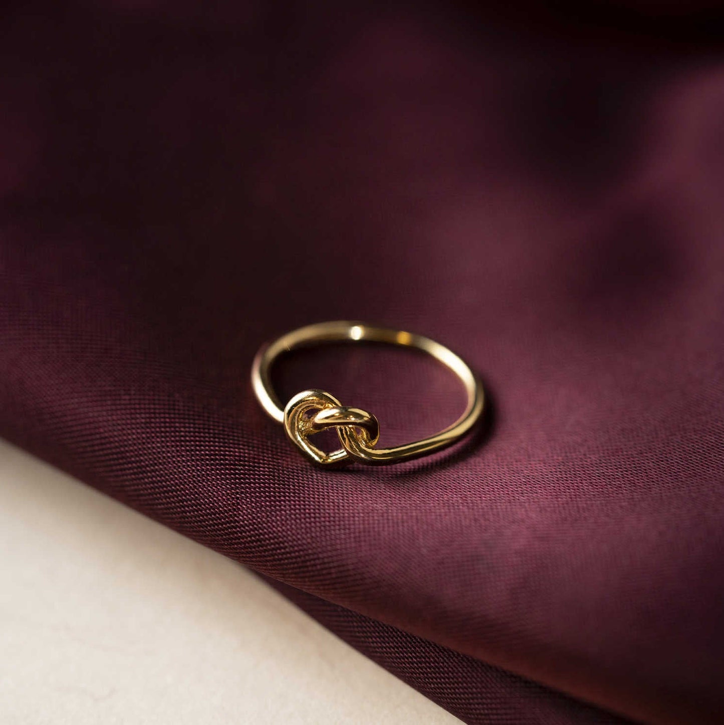 Ring i sølv knutehjerte 992357 - Bjerveur.noRing i sølv knutehjerte 992357