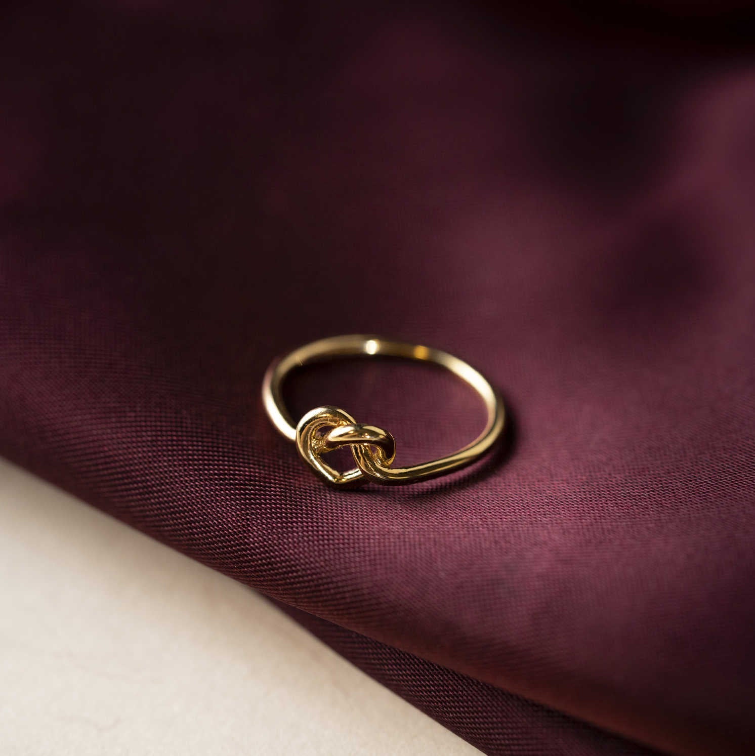 Ring i sølv knutehjerte 992357 - Bjerveur.noRing i sølv knutehjerte 992357