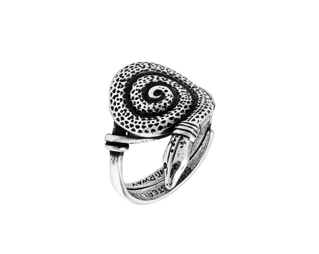 Ring Orm 925 Artikkelnr: 739 - Bjerveur.noRing Orm 925 Artikkelnr: 739