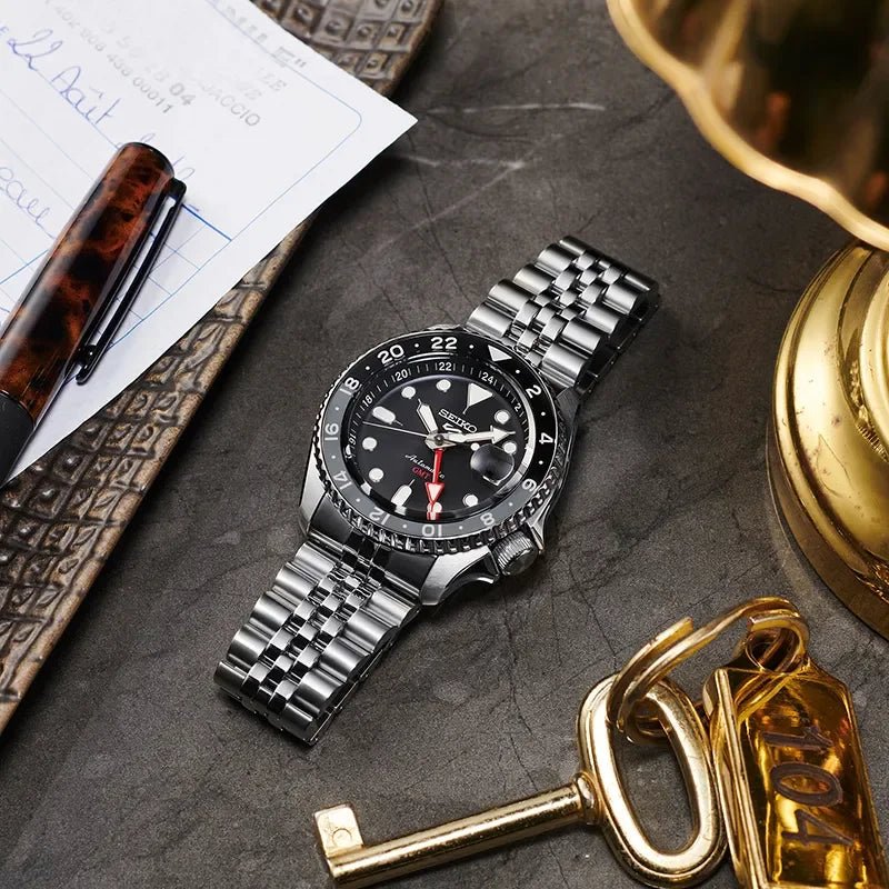 SEIKO 5 SPORTS GMT SSK001K1 - Bjerveur.noSEIKO 5 SPORTS GMT SSK001K1