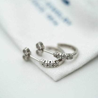 Sigma øredobber m/dia 0,18 ct TWSI 1413190 - 18 - Bjerveur.noSigma øredobber m/dia 0,18 ct TWSI 1413190 - 18