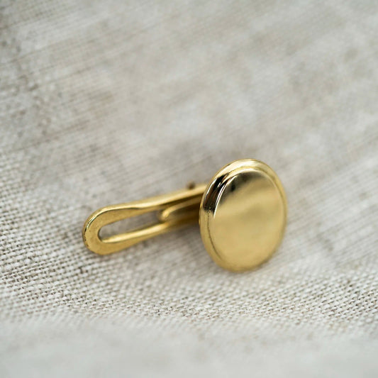Smokingknapp i gull oval - Bjerveur.no