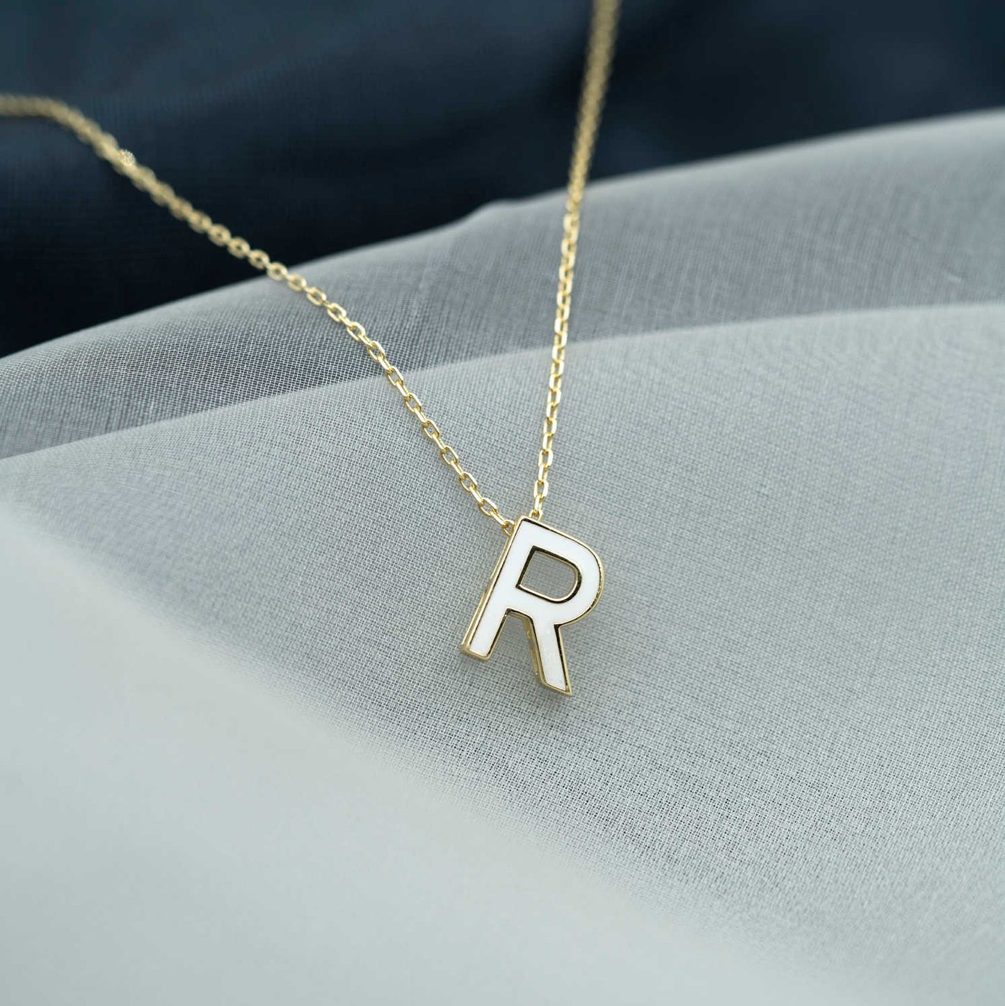 SMYKKE I SØLV BOKSTAV R 991460 - Bjerveur.noSMYKKE I SØLV BOKSTAV R 991460