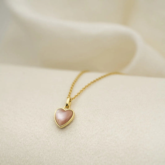 Smykke i sølv med rosa perle hjerte - Bjerveur.noSmykke i sølv med rosa perle hjerte