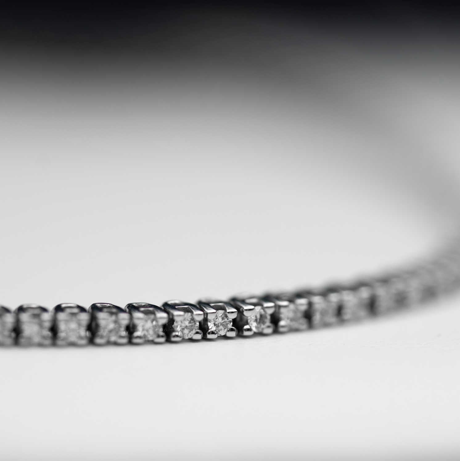 TENNISARMBÅND I GULL M/DIA 1,00 CT TWSI 1815001 - 100 - Bjerveur.noTENNISARMBÅND I GULL M/DIA 1,00 CT TWSI 1815001 - 100