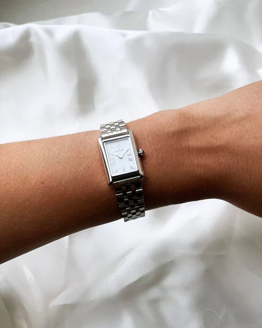 Timeless Stål / Hvit 18x22mm SKU | MO875 - Bjerveur.noTimeless Stål / Hvit 18x22mm SKU | MO875