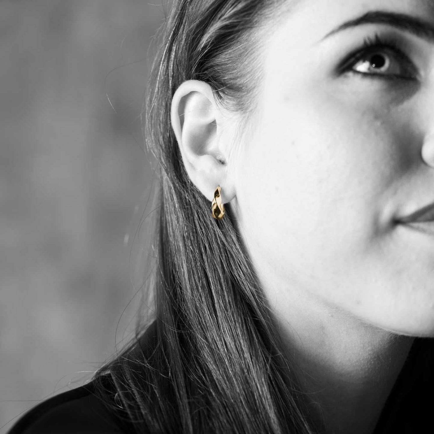 Twist øredobber i sølv 15 mm 221382 - Bjerveur.noTwist øredobber i sølv 15 mm 221382